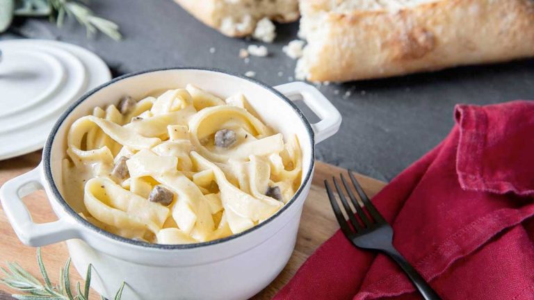 Amish Wedding Noodles