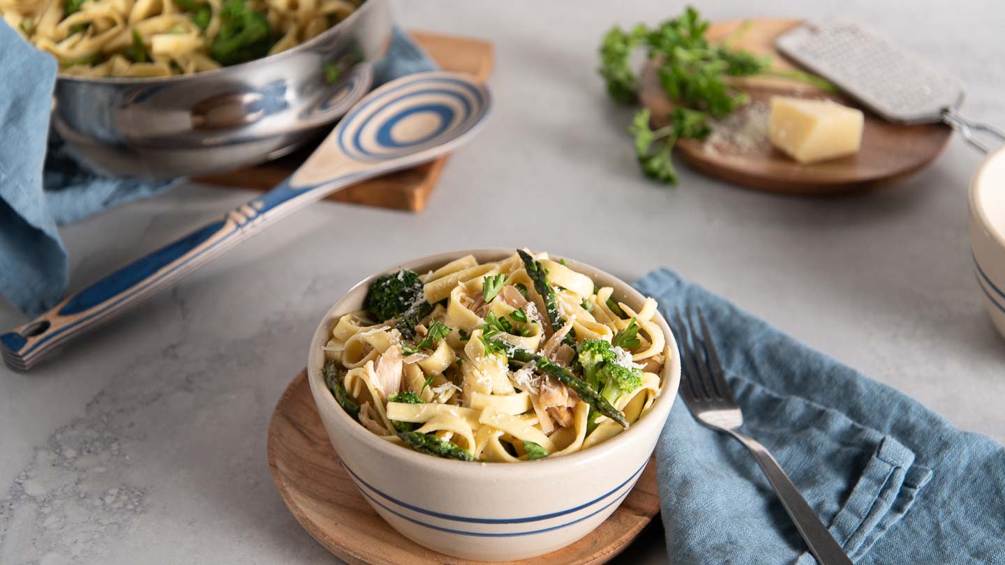 Creamy Spring Chicken Pasta Salad
